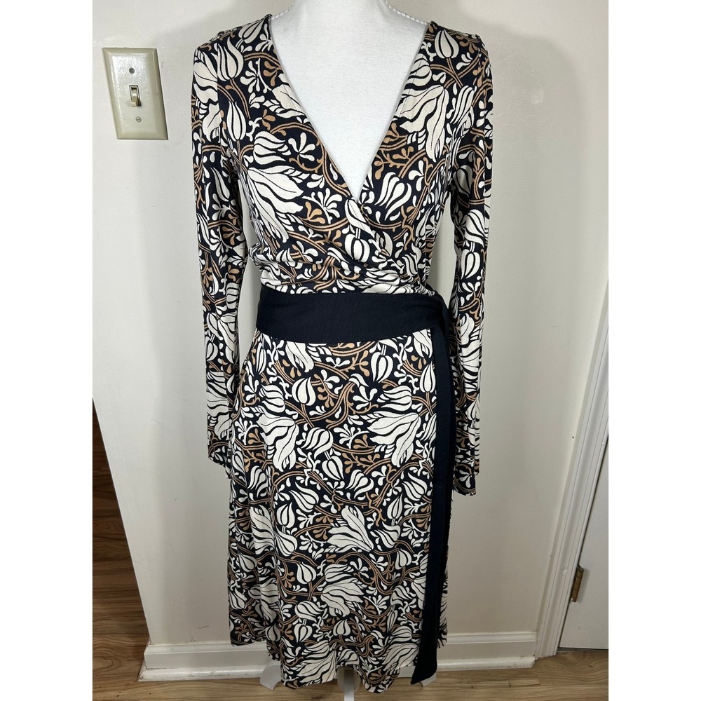 Diane von Furstenberg Camelita Wrap Dress Women 10 Black Floral Silk Early 2000s